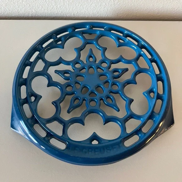 Le Creuset Round Enameled Cast Iron TrivetMarseille Blue